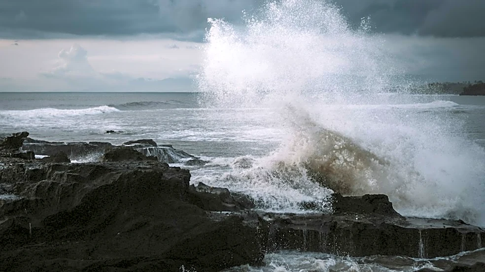 Nor’easter Brings 70 MPH Winds to Outer Banks