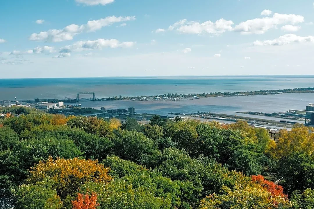 Mild Fall Weather Persists in Duluth, No Freeze Yet