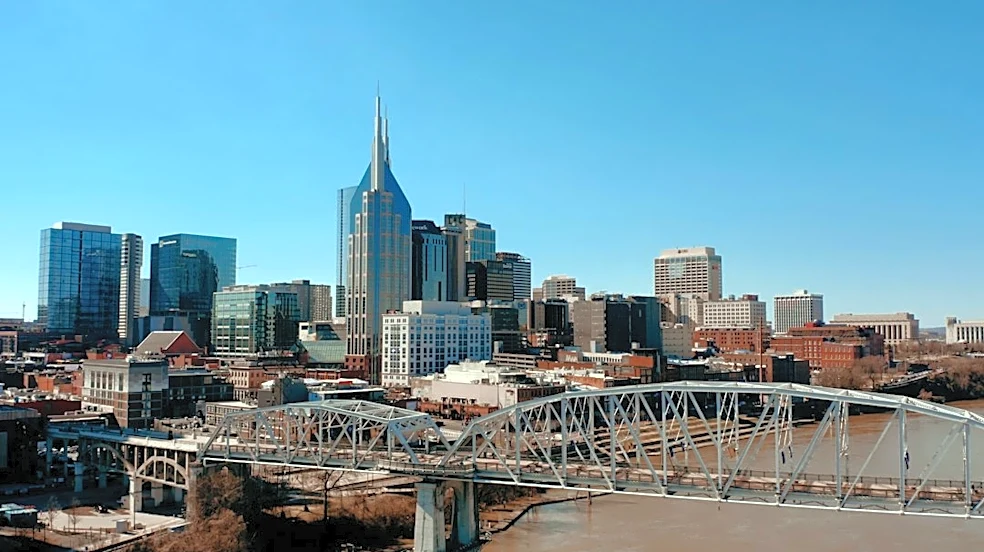 Low Rain Chances Amid Temperature Swings in Nashville