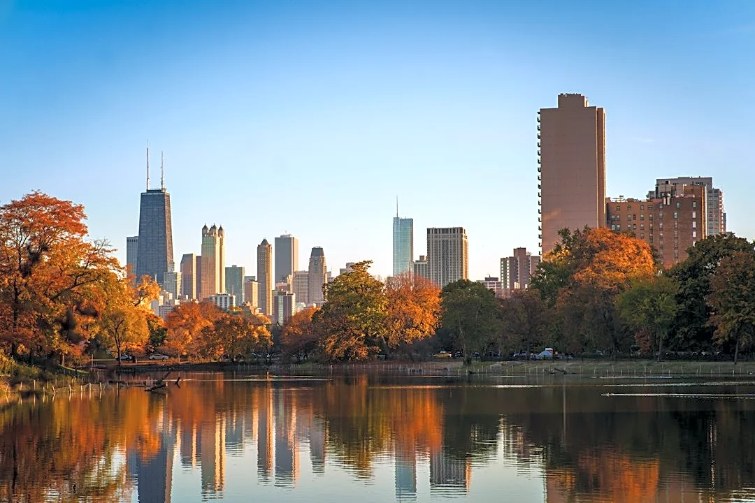 El Niño Delays Fall Foliage, Warmer Winter for Chicago