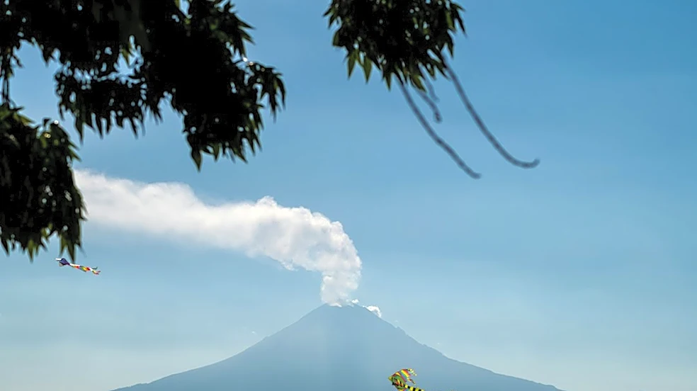 New Method Offers Early Volcano Eruption Warnings