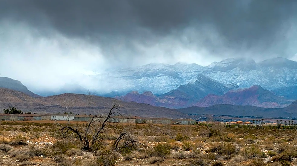 Flood Risk and Snow Threaten Southwest US