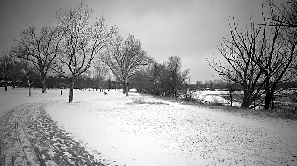 Farmers' Almanac Predicts Snow, Sleet and Storms This Winter