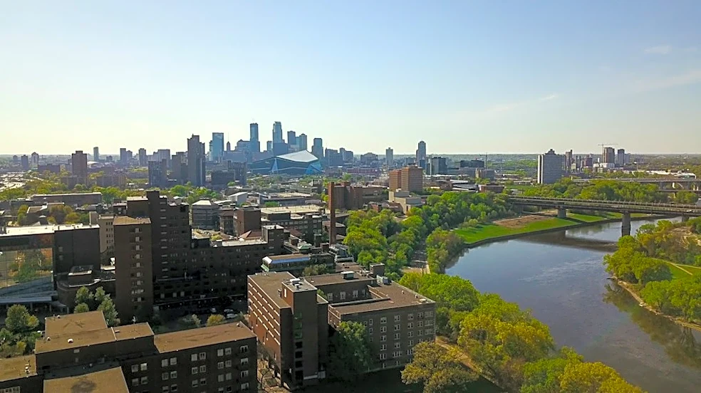 Sunny Skies and Highs in the 70s Across Minnesota