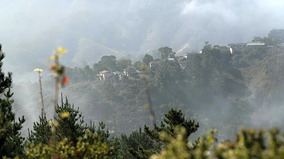 Santa Ana Winds Fuel Norte Fire in Orange County