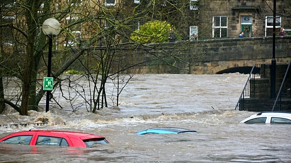 Floodwaters Disrupt Life in Indianapolis as White River Levels Surge