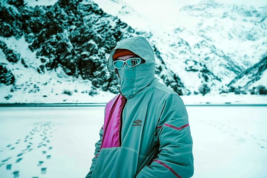 How to Dress in Layers for Cold Weather Health