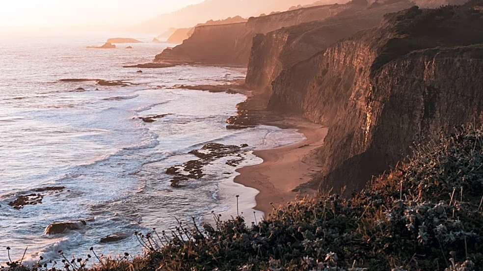 El Niño Threatens California Coast with Severe Erosion and Flooding