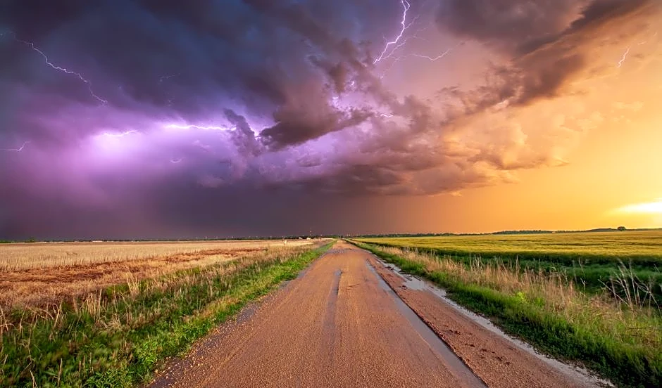 Arizona's First Tornado Watch in 16 Years Signals New Storm Threat