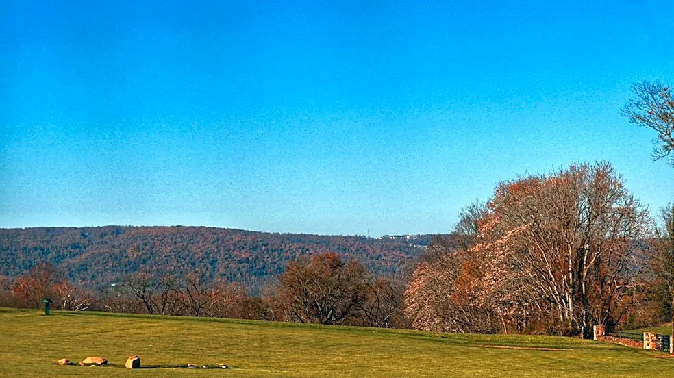 Sunny Skies and Fall Temperatures in Virginia