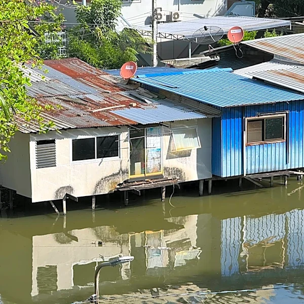 Flood Warning Persists in Four Corners Region Amid Sewage-Contaminated Waters