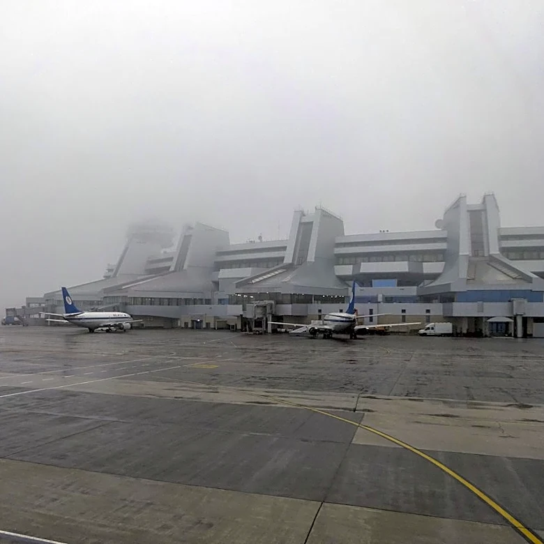 Low Clouds Cause 1,900 Flight Delays Across U.S.