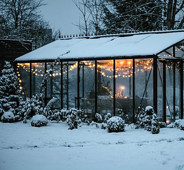 Preparing Greenhouses for Winter: A Comprehensive Checklist