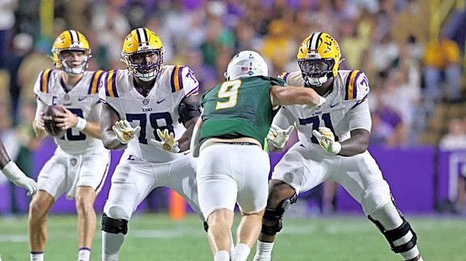 Texas A&M transfer OL has reportedly been taking reps at center