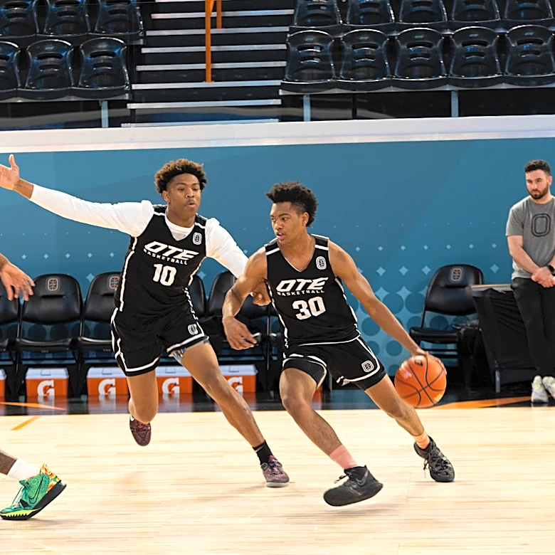 Texas A&M basketball guard to enter transfer portal