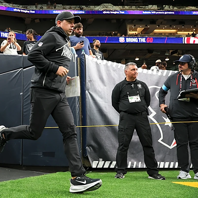 Former Texas A&M coach Klint Kubiak set for NFL HC debut