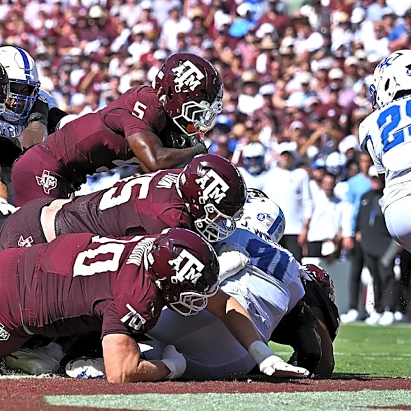 Mike Elko sees progress in the Texas A&M offensive line