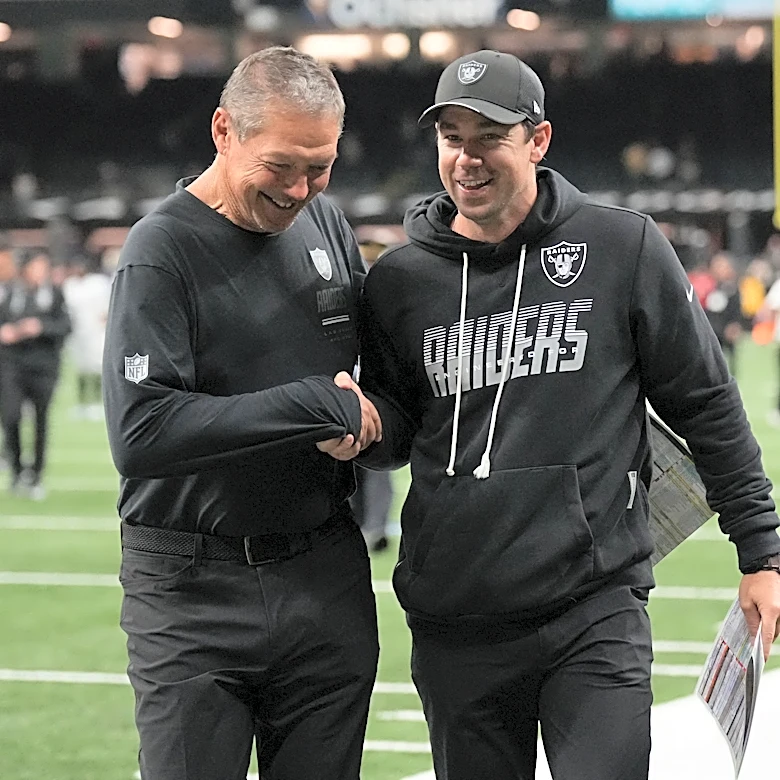 Former Texas A&M assistant Klint Kubiak has Raiders off to 3-0 start