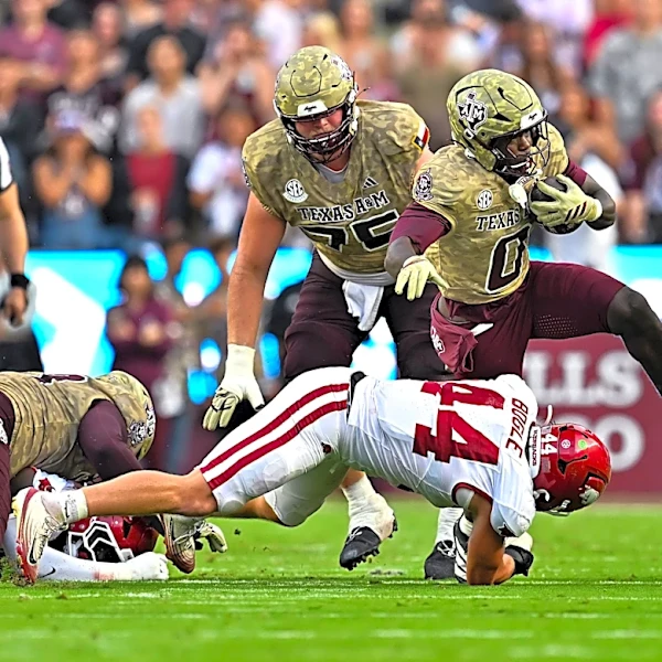 Mike Elko praises Texas A&M freshman RB after breakout performance