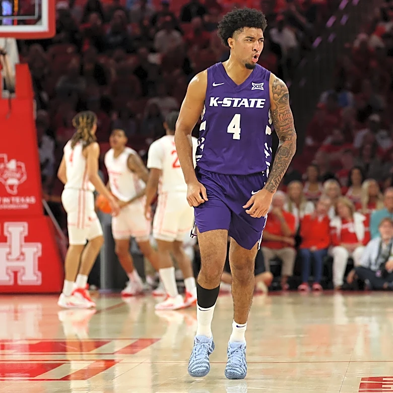 Texas A&M transfer guard named to the Preseason All-SEC Third Team