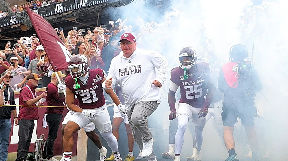 ‘He did a nice job’: Mike Elko grades Texas A&M QBs after 41-0 win