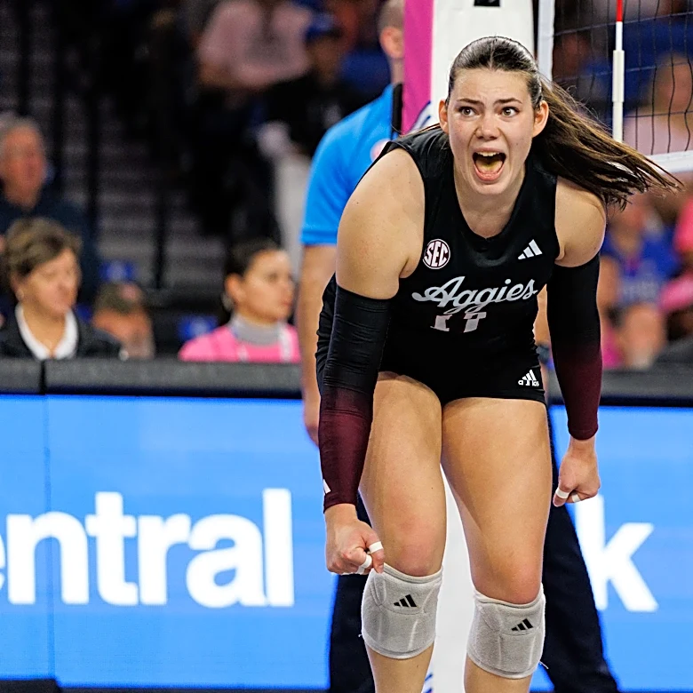Texas A&M volleyball climbs to No. 17 in latest AVCA Top 25 poll