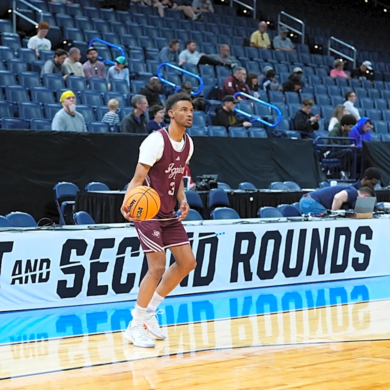 ESPN sees Texas A&M as a 'dangerous bubble team' ahead of 2026 season