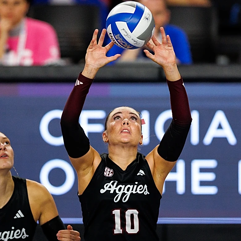 The lineup change behind Texas A&M's four-match winning streak