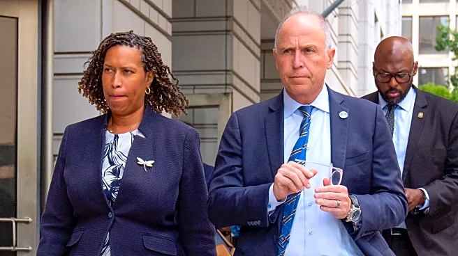 Trump administration reverses course and agrees to leave DC police chief in charge