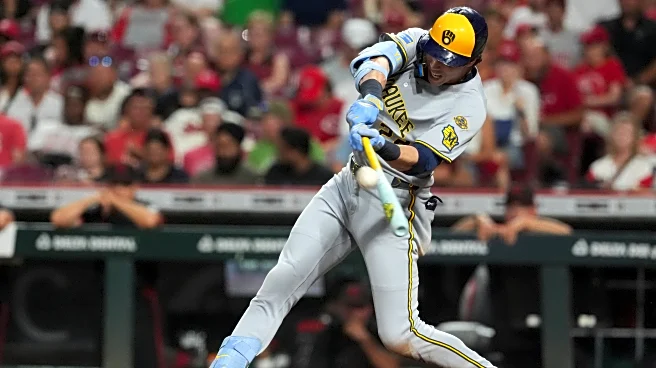 Yelich hits 2 HRs as MLB-best Brewers rally past Reds 10-8, tie club record with 13th straight win