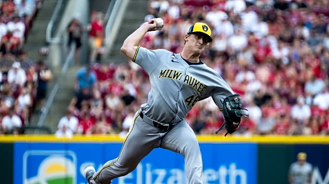 Monasterio's 3-run homer lifts Brewers to 14th straight win, 6-5 over Reds