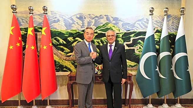 China and Pakistan foreign ministers agree to launch new economic corridor projects