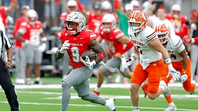 Jai'Den Thomas scores 3 TDs and UNLV holds off Idaho State 38-31 in Dan Mullen's debut as coach