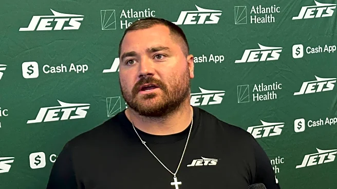 Harrison Phillips had 'initial shock' about trade from Vikes, but says Jets' 'arrow is pointing up'
