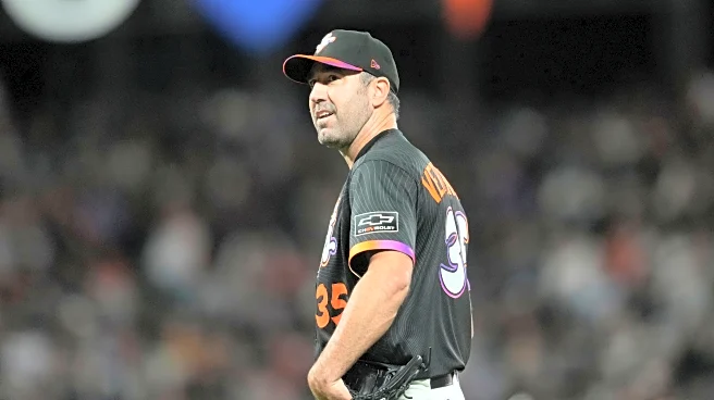 Justin Verlander wins first home game since joining Giants as San Francisco beats Cubs 5-2