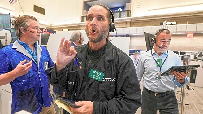 Stocks hold steady on Wall Street as earnings roll in