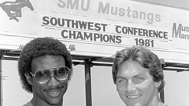 Pony Express honors standout tandems in era different from when they were in SMU backfield together
