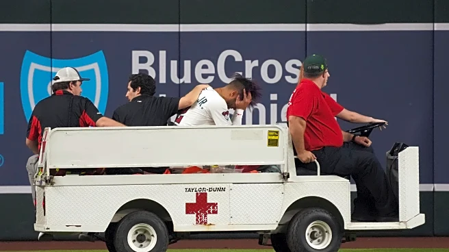 D-backs OF Lourdes Gurriel Jr. carted off field after knee injury vs. Rangers