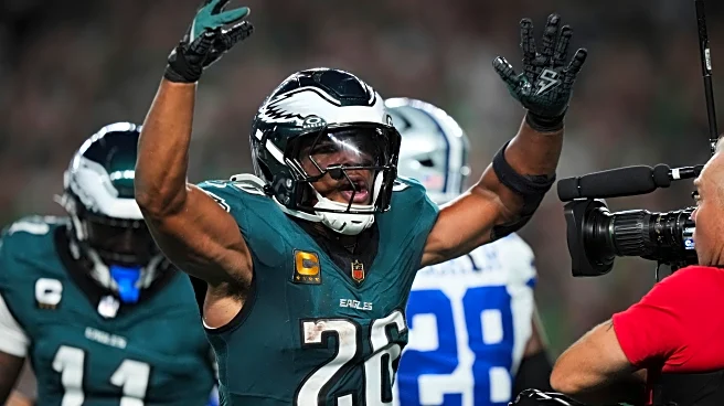 Eagles resume season opener against Cowboys after lightning delay