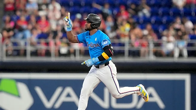 Otto López homers twice, Marlins beat Phillies 5-4 to avoid 3-game sweep