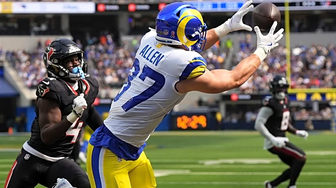 Stafford tops 60,000 yards passing, defense stands strong as Rams hold off Texans 14-9