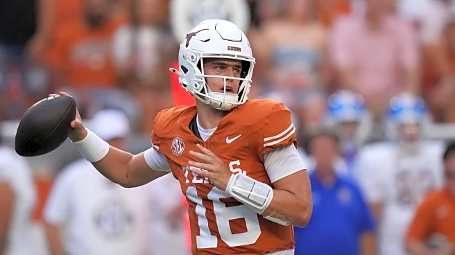Texas' Sarkisian dismisses question about QB Arch Manning possibly having throwing issues