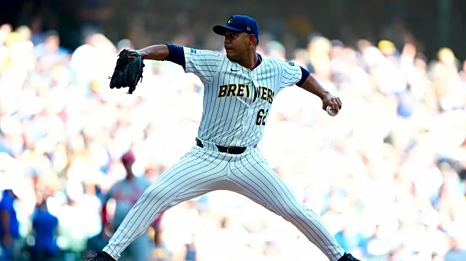 Brewers pitcher José Quintana undergoing MRI after injuring his calf