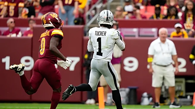 Raiders QB Geno Smith spreading the wealth with his receivers