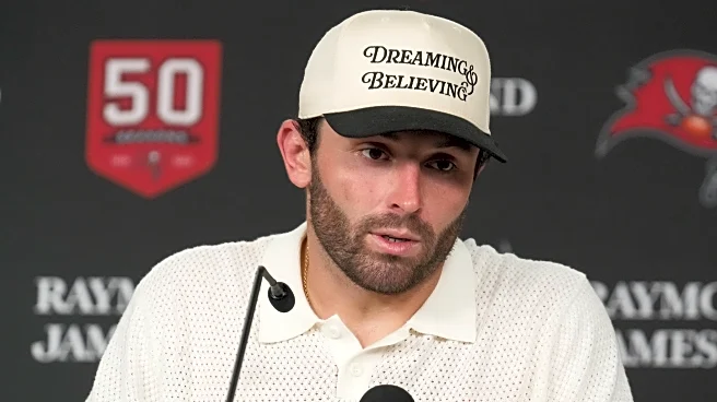 Baker Mayfield rallies Buccaneers again before falling short against Eagles