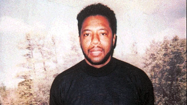 Former Chicago gang leader asks Pritzker for clemency following Trump pardon