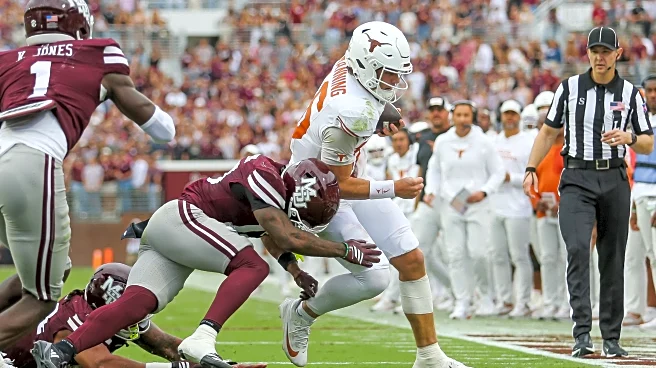 Texas' Arch Manning apparently injured in overtime win against Mississippi State