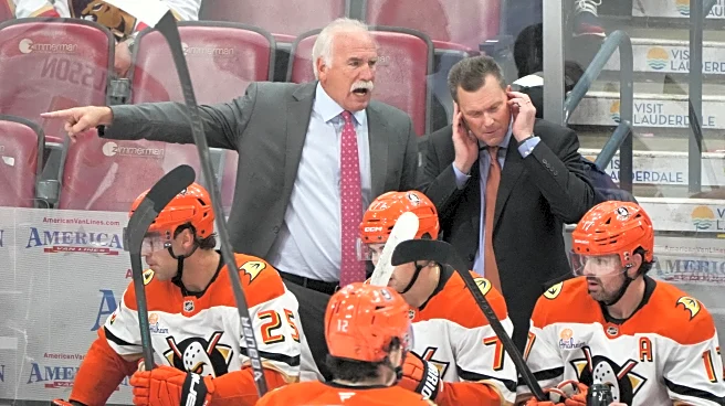 Joel Quenneville returns to South Florida with a win and applause