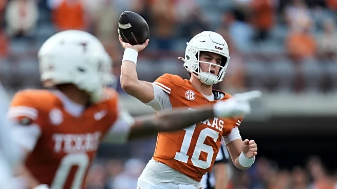 Texas QB Manning with 2 early TD throws against No. 9 Vanderbilt after clearing concussion protocol