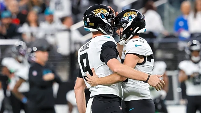 Trevor Lawrence scores in OT and Jags' DaVon Hamilton denies Raiders' 2-point try for 30-29 win